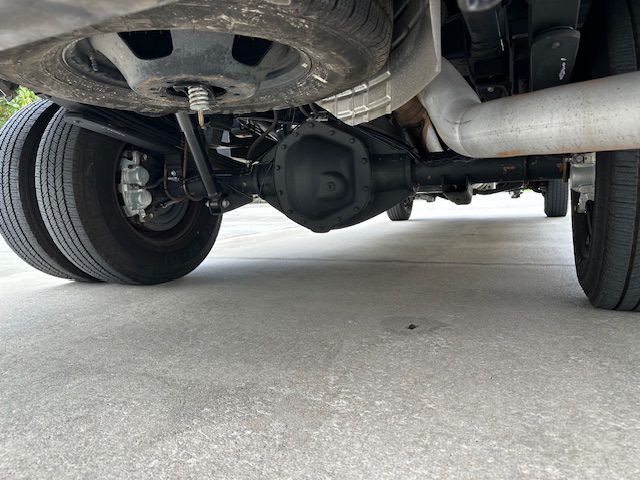 2018 RAM 3500 Image 32
