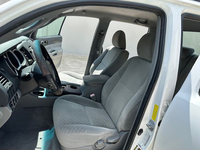 2009 Toyota Tacoma Image 14