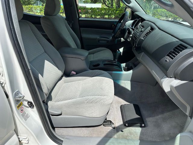 2009 Toyota Tacoma Image 22