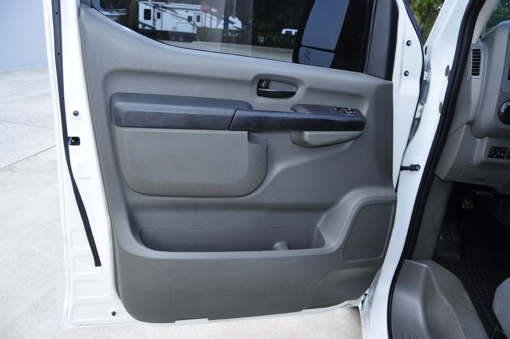 2018 Nissan NV Image 14