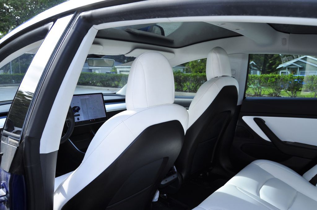 2020 Tesla Model 3 Image 12