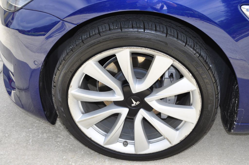 2020 Tesla Model 3 Image 23