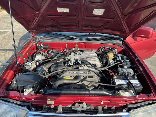 1998 Toyota 4Runner Image 8