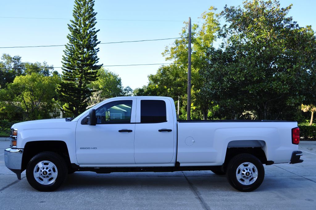2017 Chevrolet Silverado 1500 Image 6
