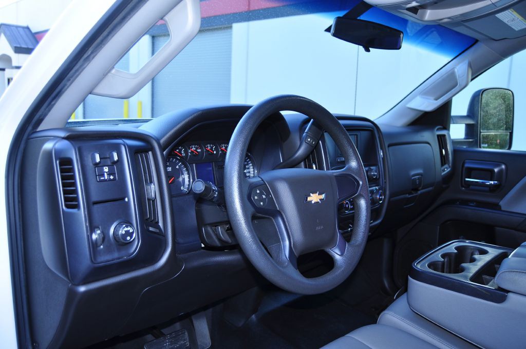 2017 Chevrolet Silverado 1500 Image 19