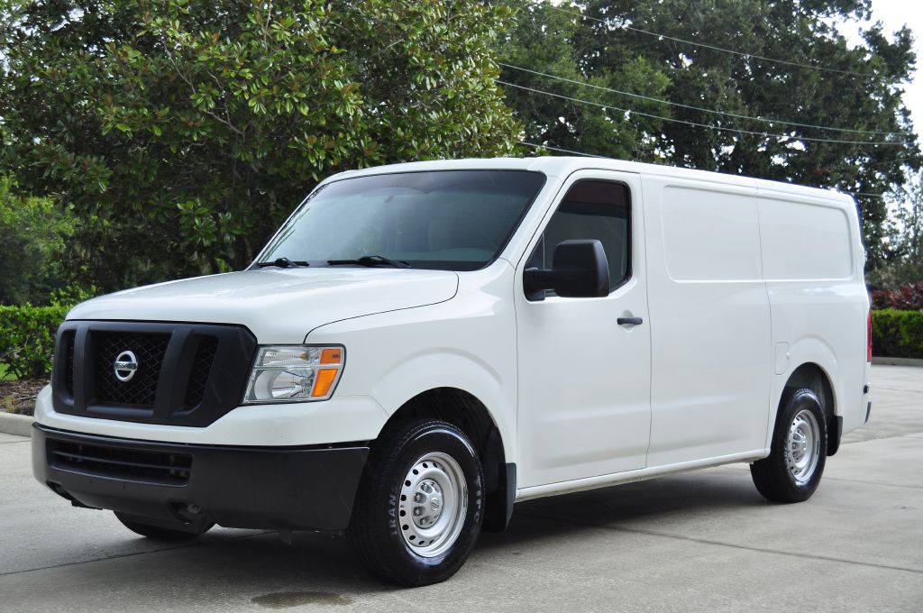 2018 Nissan NV Image 1