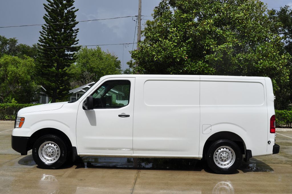 2018 Nissan NV Image 5