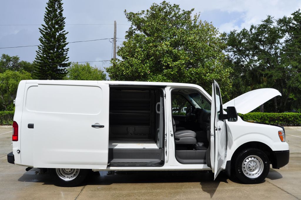 2018 Nissan NV Image 7