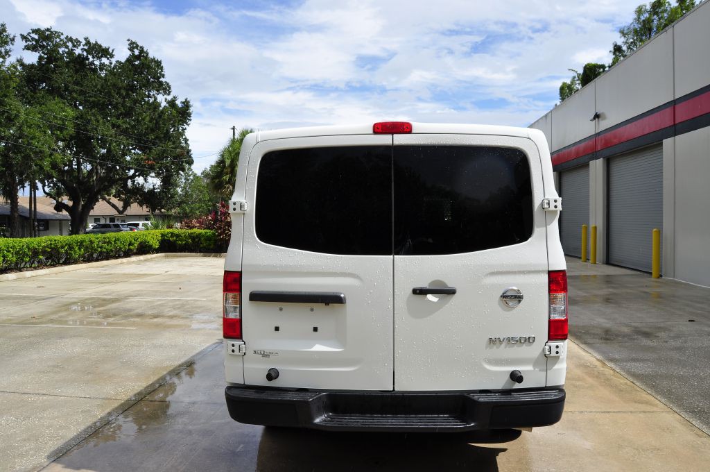 2018 Nissan NV Image 15