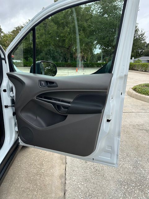 2020 Ford Transit Connect Image 13