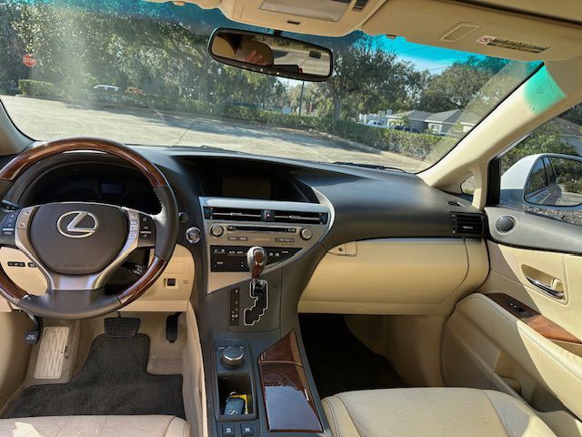 2014 Lexus RX Image 18