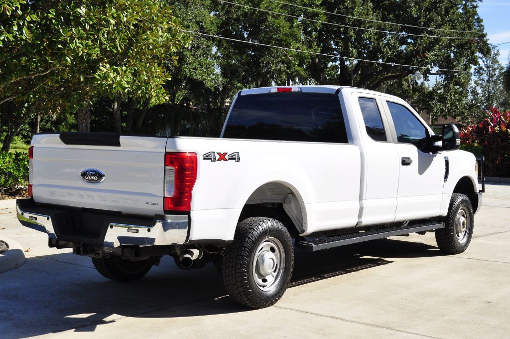 2017 Ford F-250 Image 8