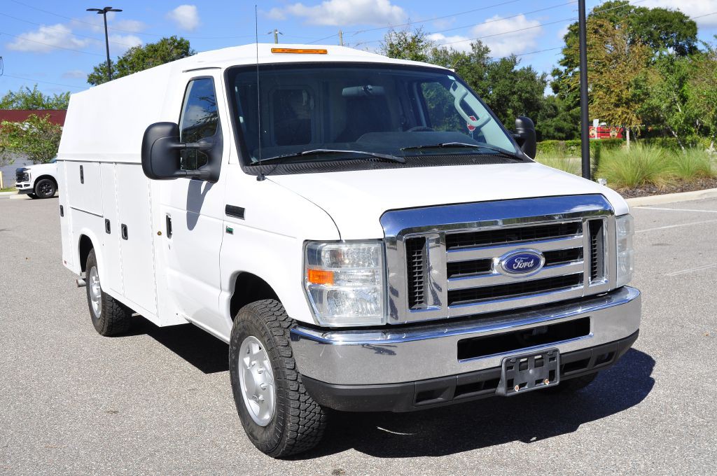 2016 Ford Econoline Image 7