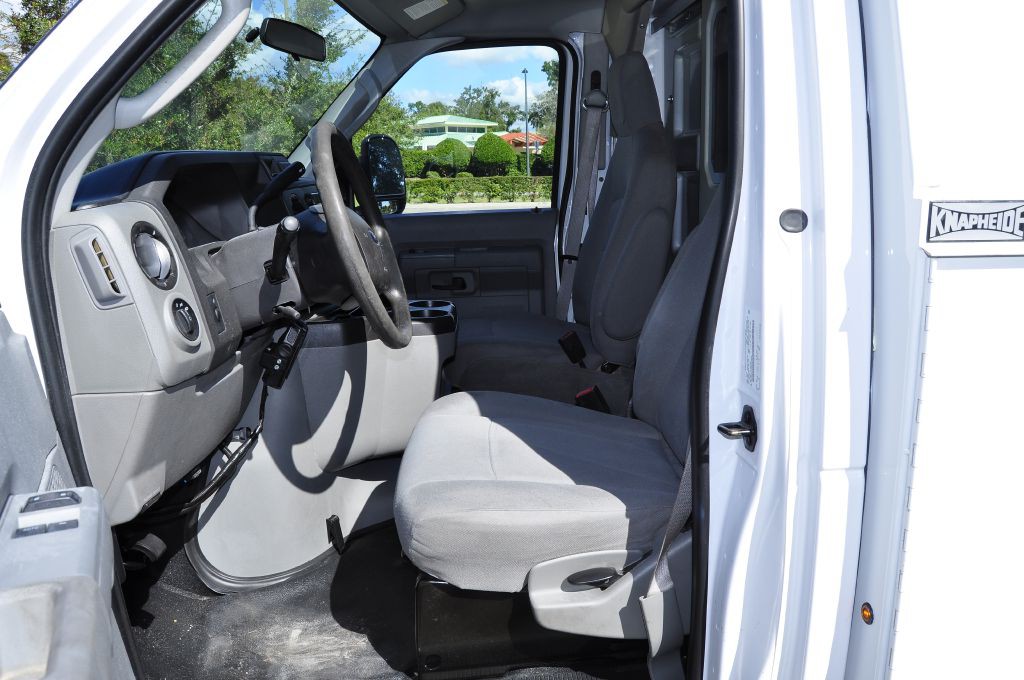 2014 Ford Econoline Image 12