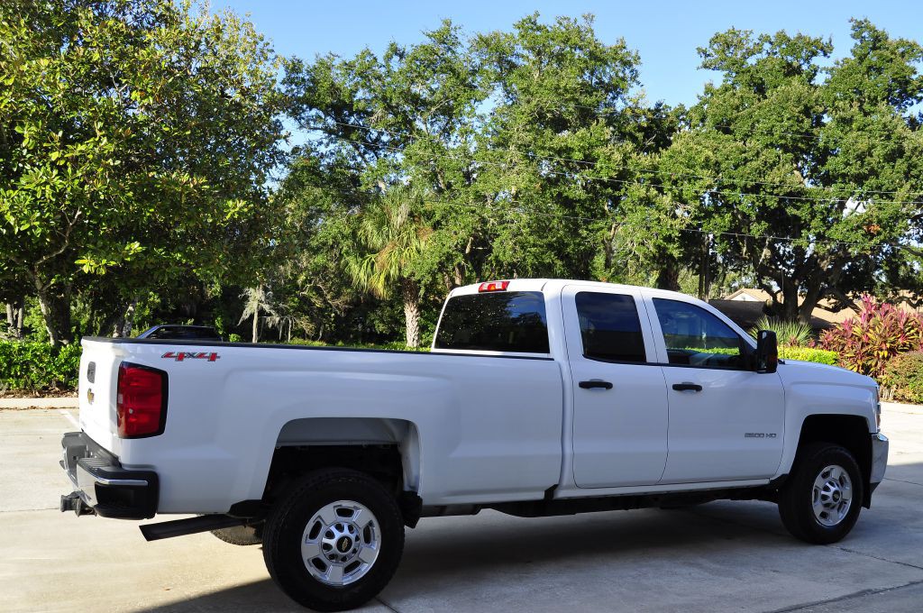 2018 Chevrolet Silverado 1500 Image 11