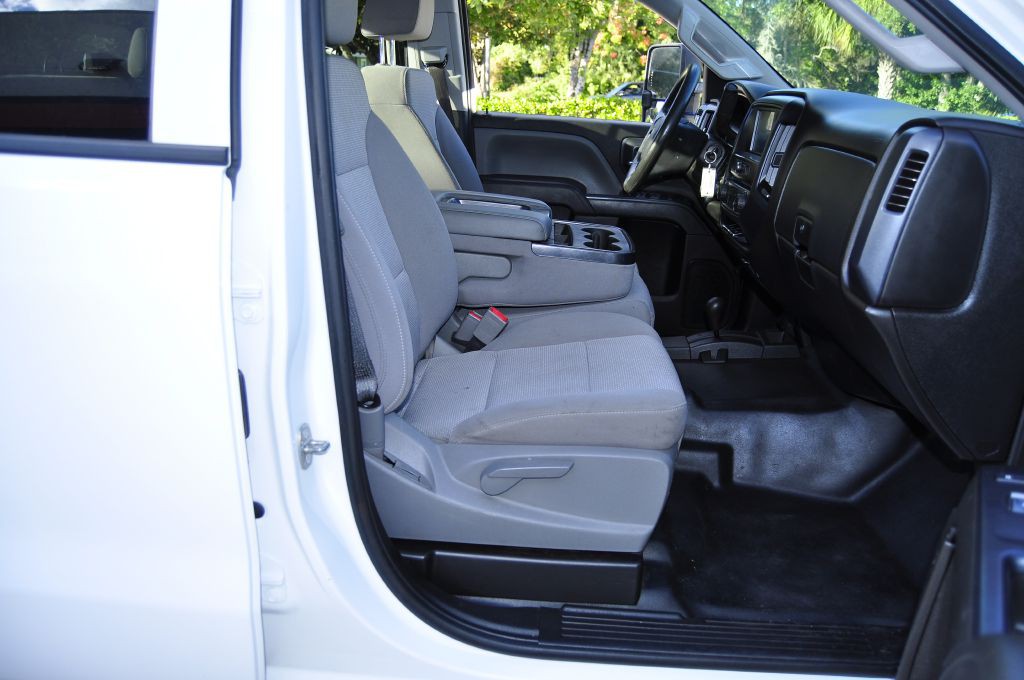 2018 Chevrolet Silverado 1500 Image 18