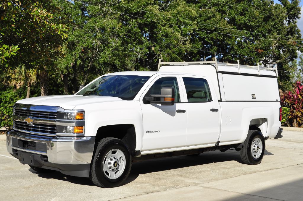 2017 Chevrolet Silverado 1500 Image 1