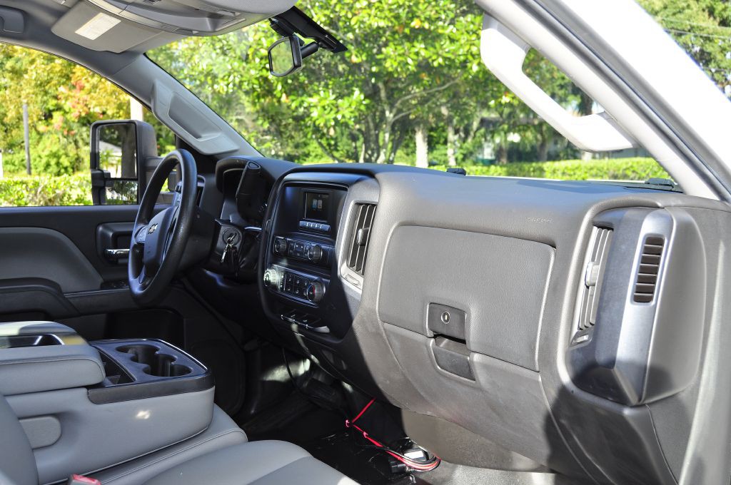 2017 Chevrolet Silverado 1500 Image 17