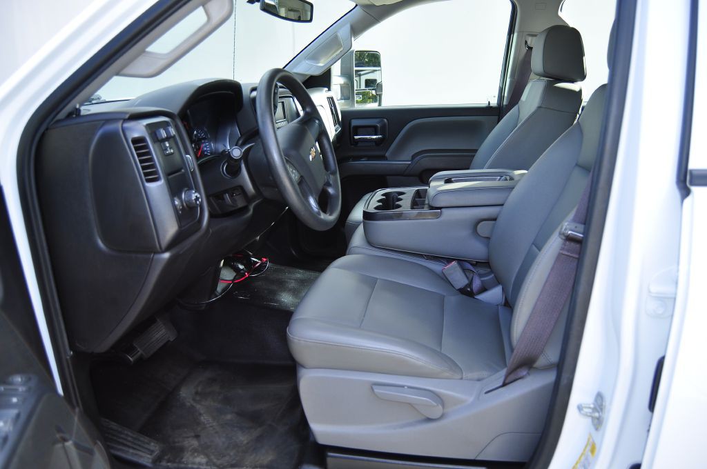 2017 Chevrolet Silverado 1500 Image 18