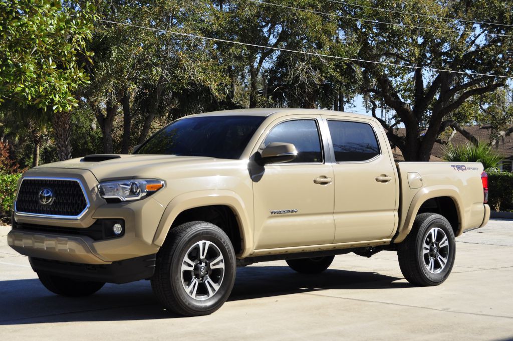 2019 Toyota Tacoma Image 8
