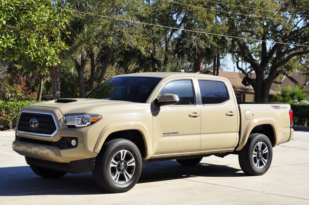 2019 Toyota Tacoma Image 11