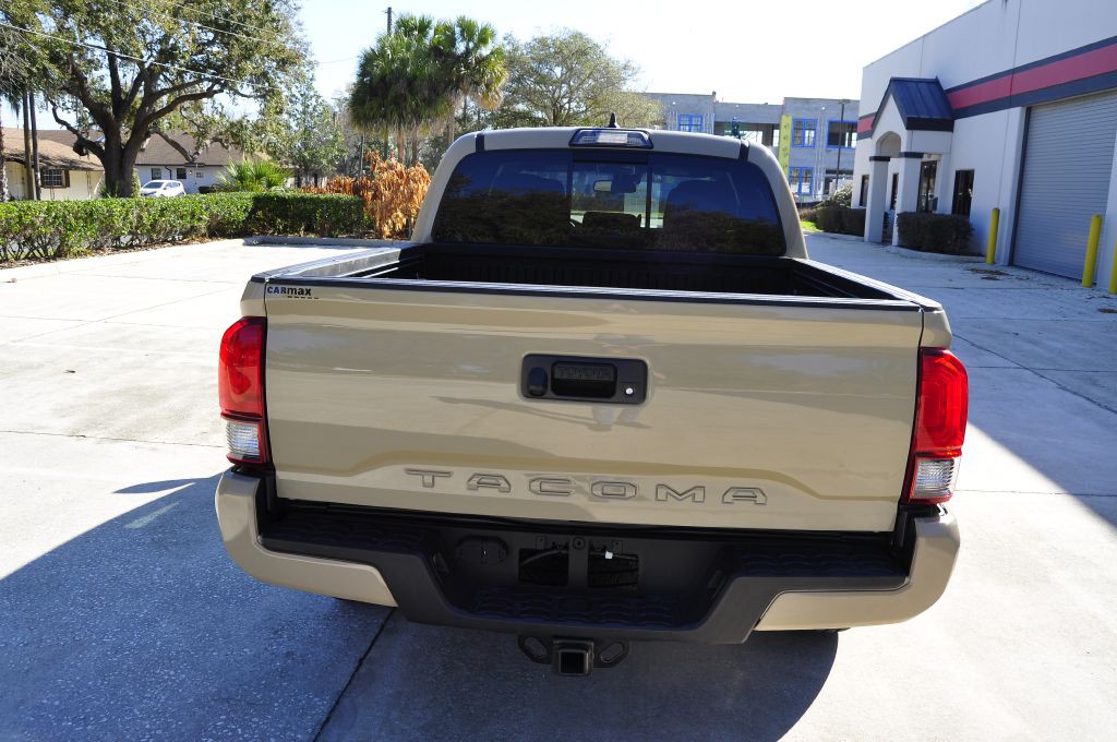 2019 Toyota Tacoma Image 13