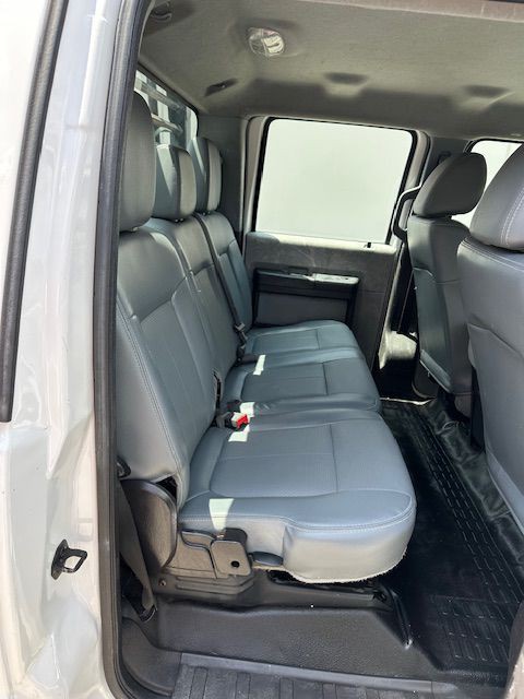 2015 Ford F-350 Image 31