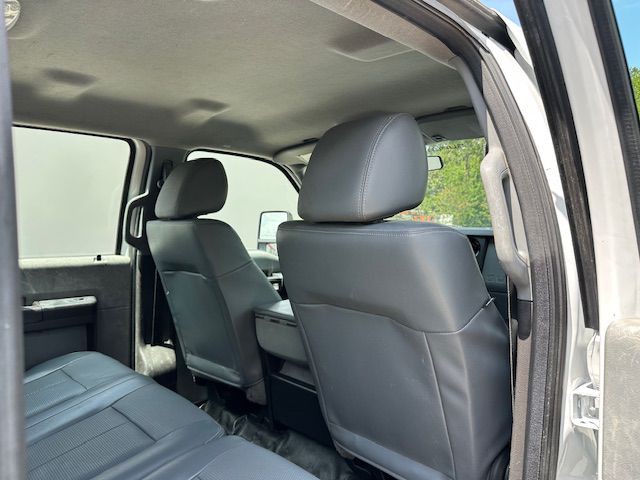 2015 Ford F-350 Image 28