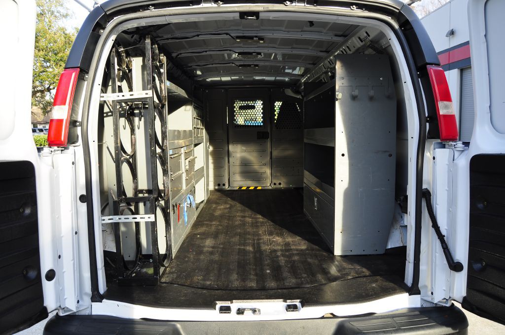 2019 Chevrolet Express Image 10