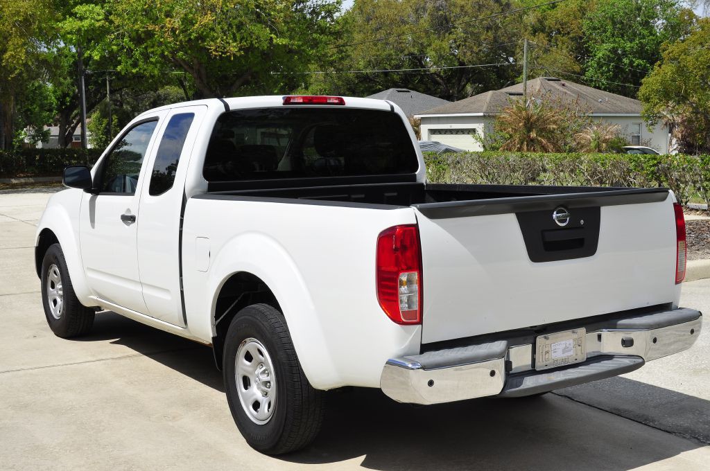 2014 Nissan Frontier Image 5