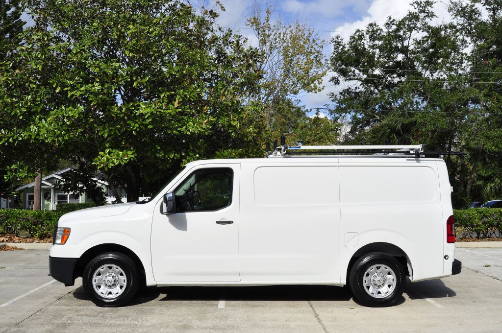 2016 Nissan NV Image 3