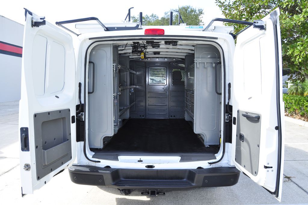2016 Nissan NV Image 13