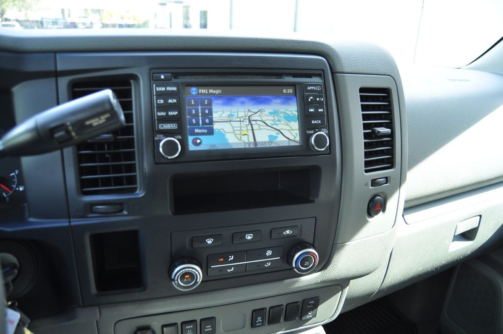 2016 Nissan NV Image 19