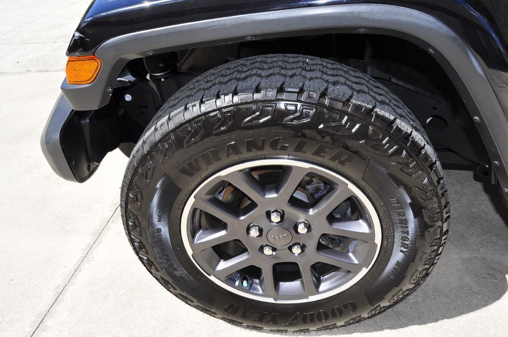 2021 Jeep Gladiator Image 11