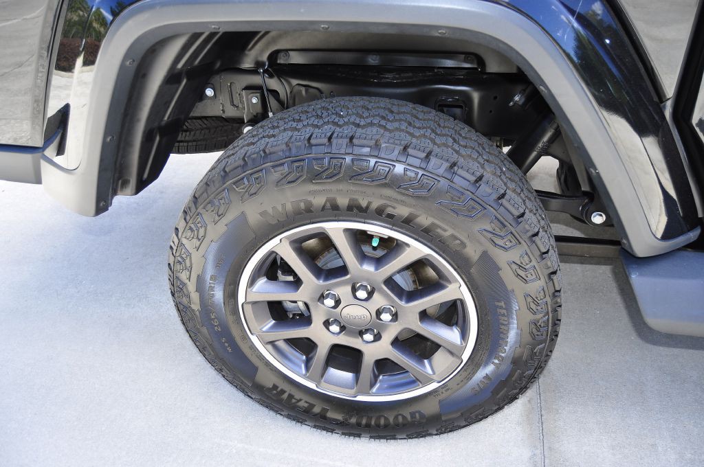 2021 Jeep Gladiator Image 13