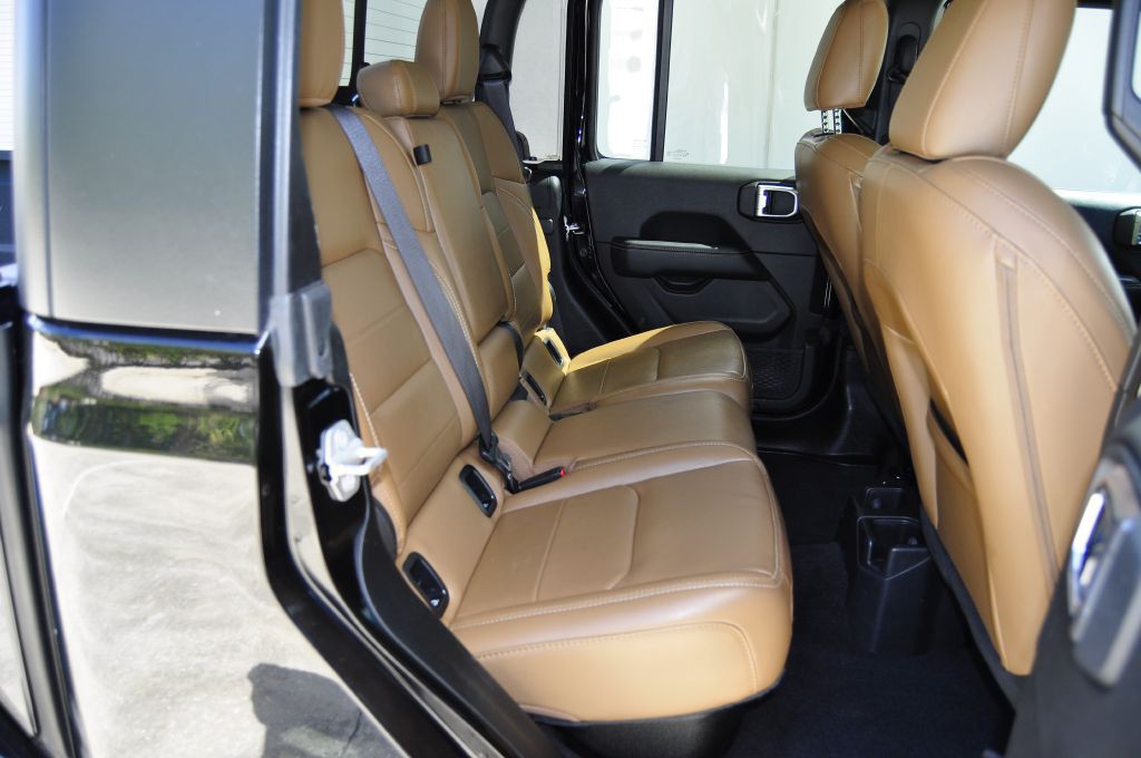 2021 Jeep Gladiator Image 14