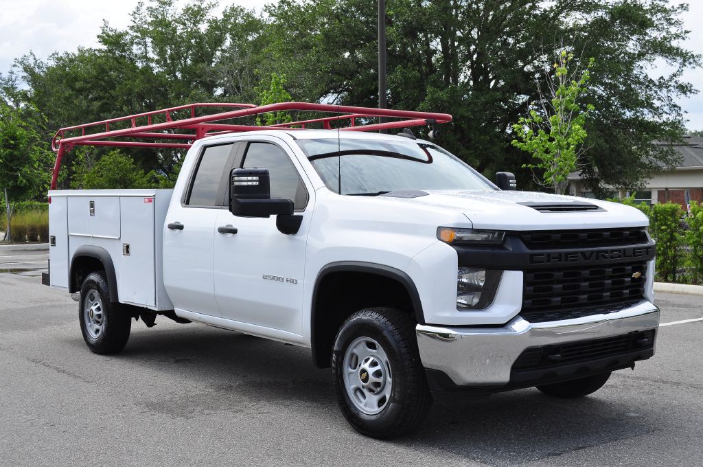 2021 Chevrolet Silverado 1500 Image 2