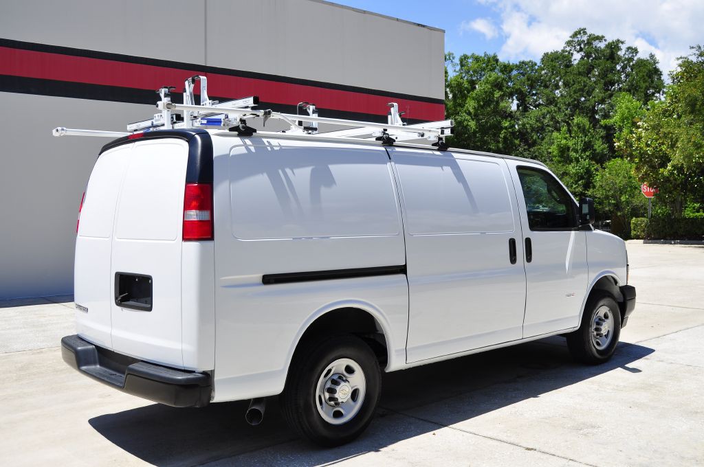 2020 Chevrolet Express Image 6