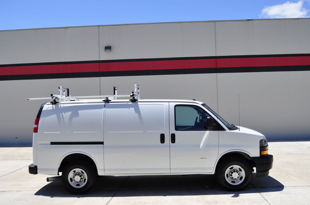 2020 Chevrolet Express Image 7