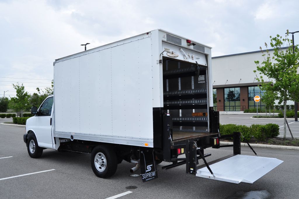 2020 Chevrolet Express Image 5