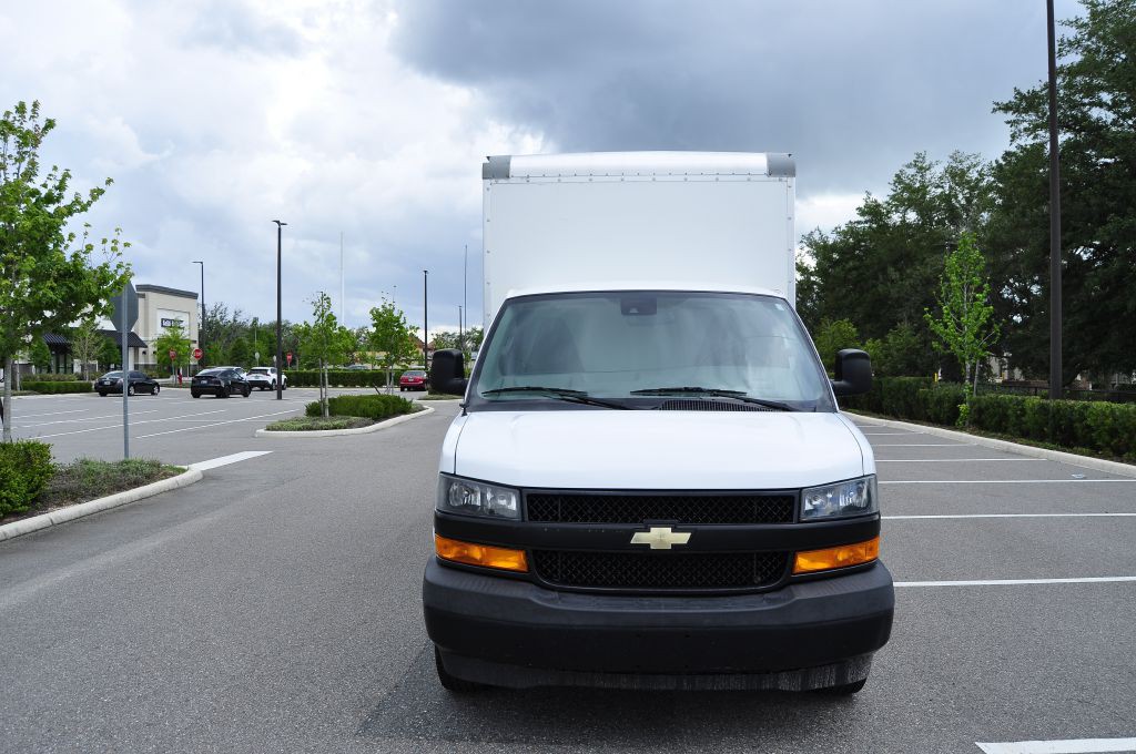 2020 Chevrolet Express Image 8