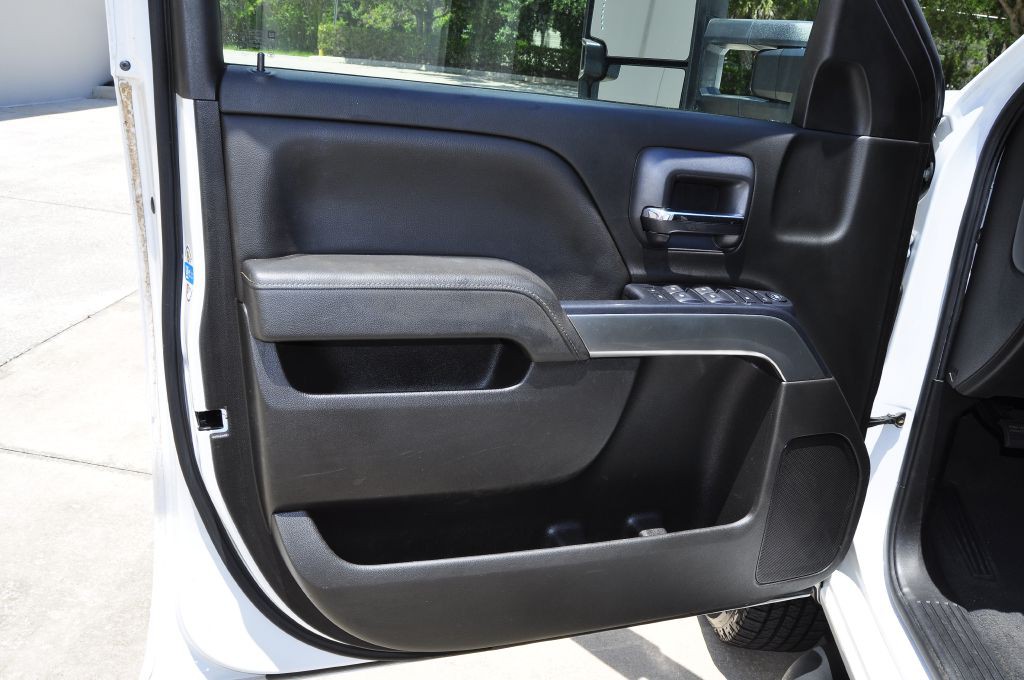 2019 Chevrolet Silverado 1500 Image 9