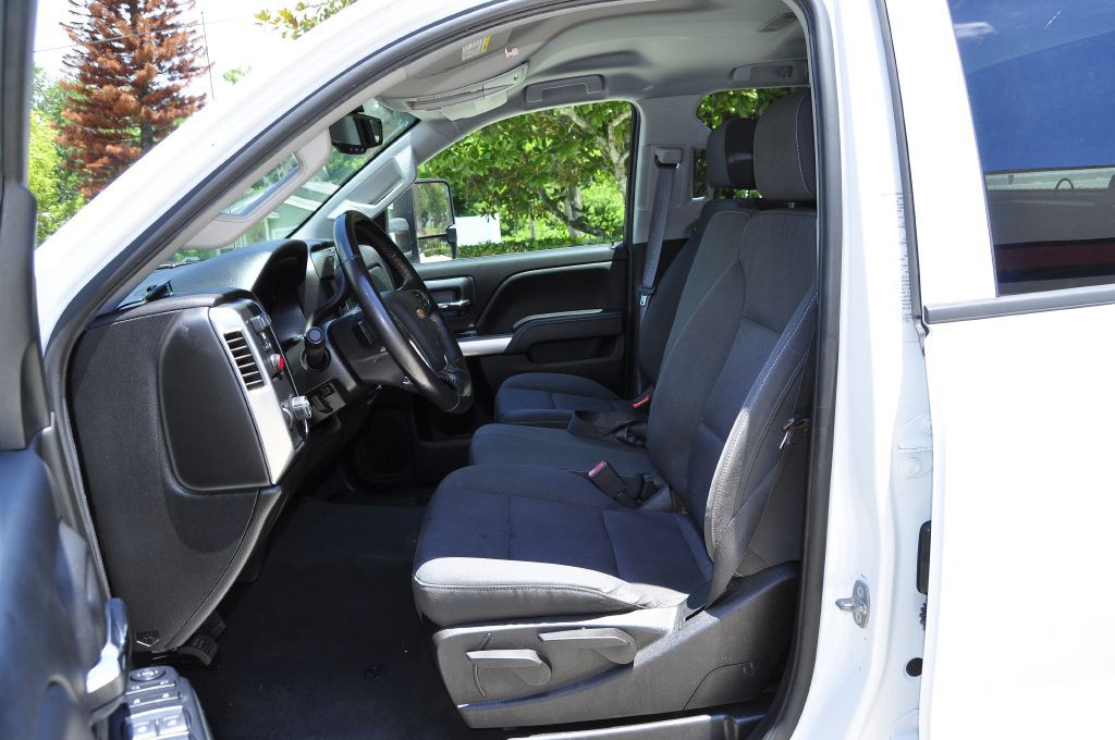 2019 Chevrolet Silverado 1500 Image 11