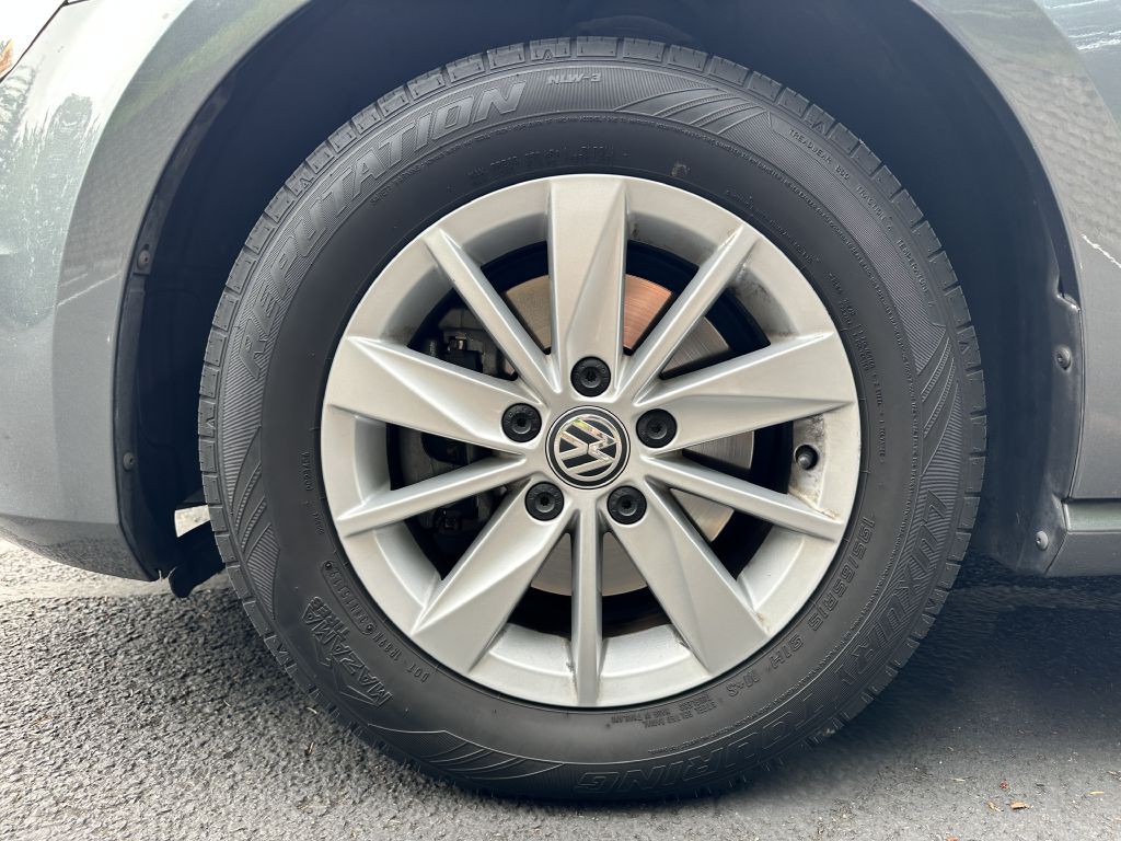 2016 Volkswagen Jetta Image 19