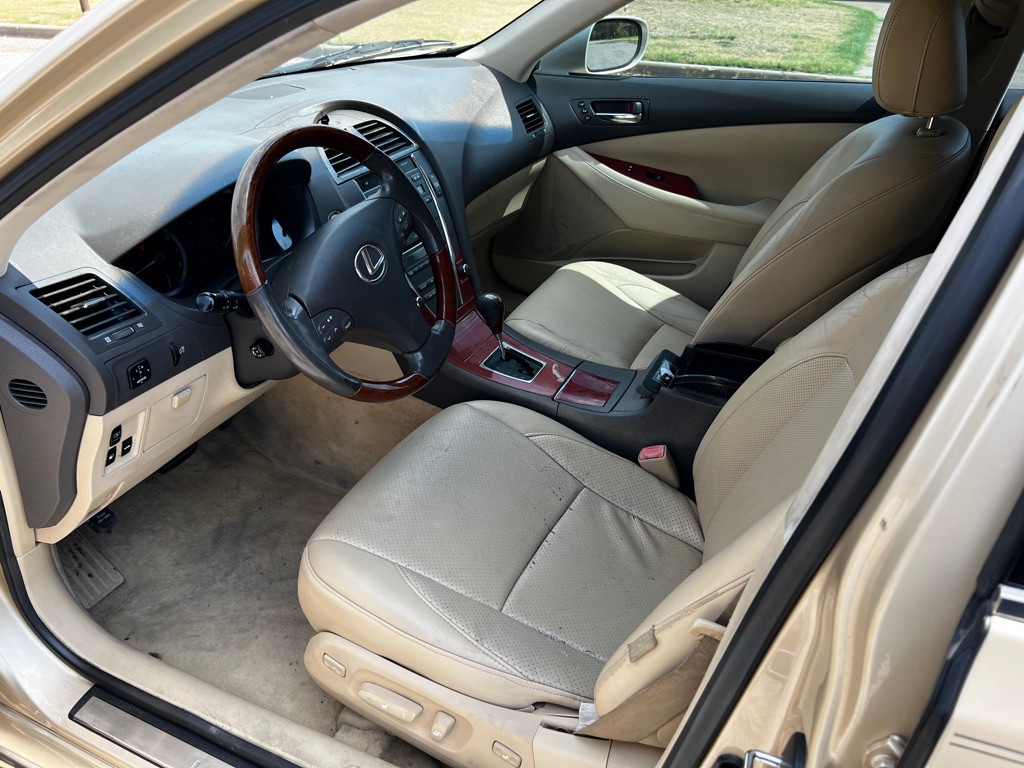 2008 Lexus ES Image 9