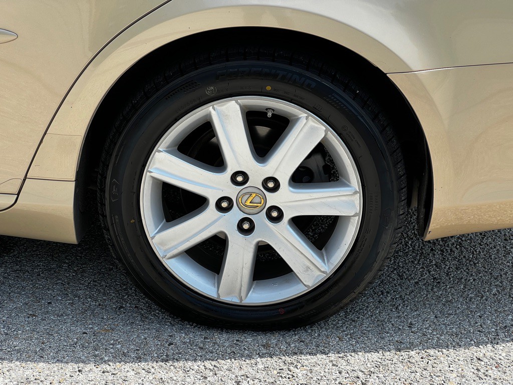 2008 Lexus ES Image 23