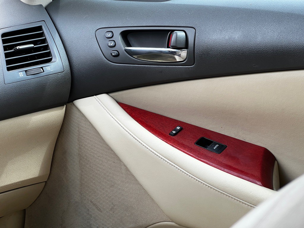 2008 Lexus ES Image 28