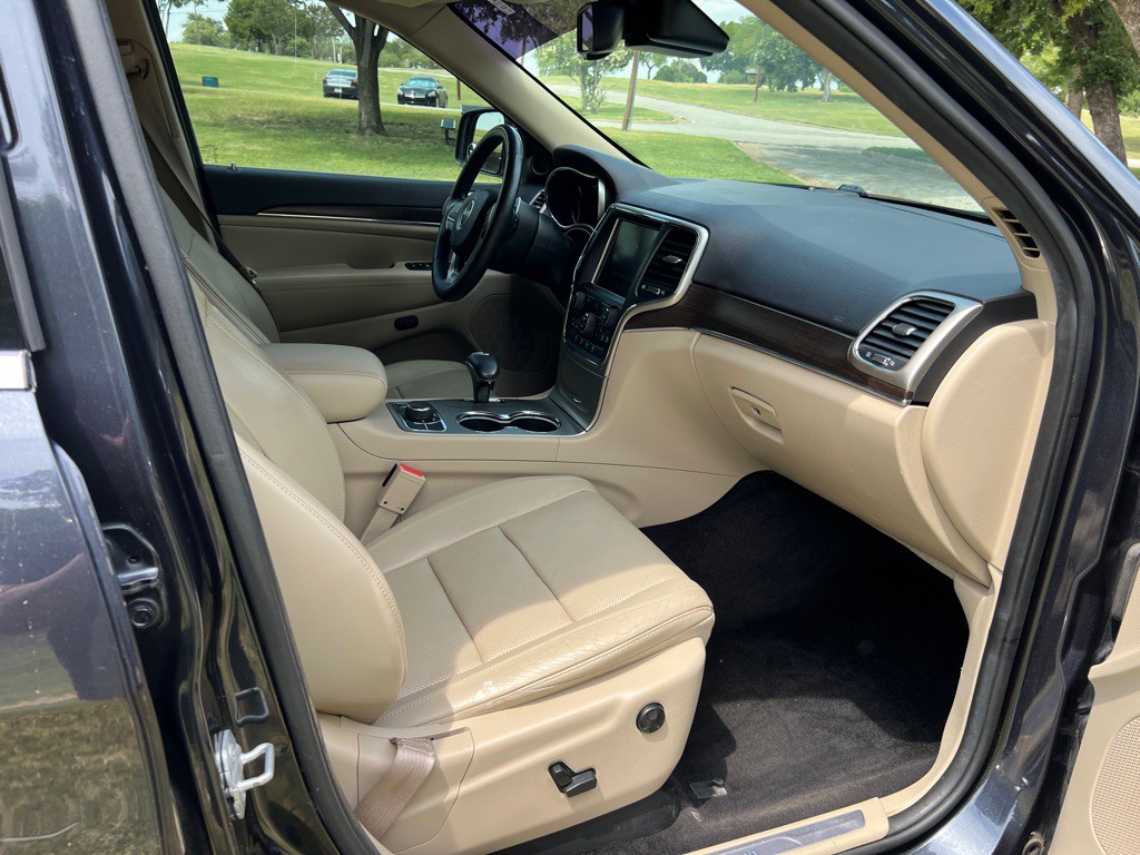2014 Jeep Grand Cherokee Image 18