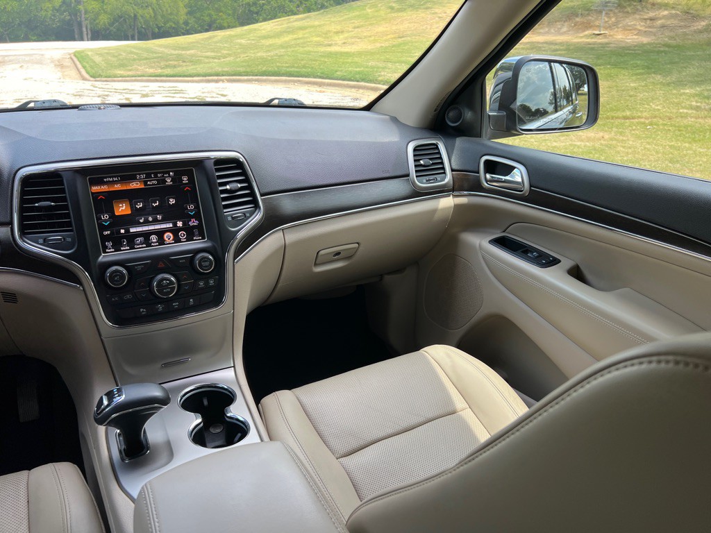 2014 Jeep Grand Cherokee Image 27