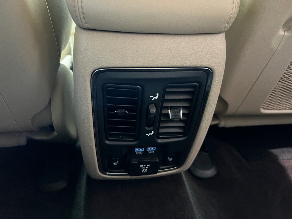 2014 Jeep Grand Cherokee Image 28